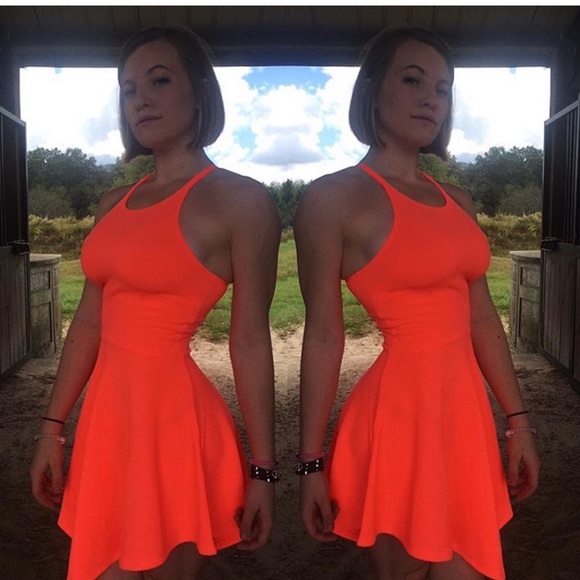 Meet your Posher, Amanda - Picture 6 of 7